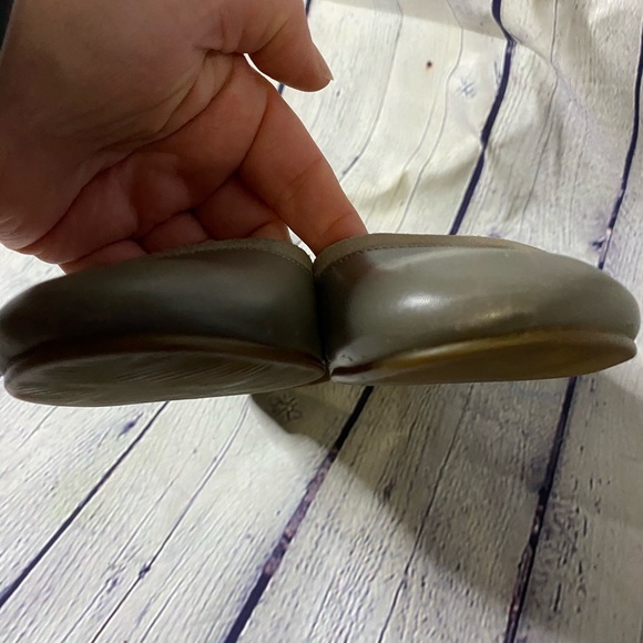 Ecco Gray Leather & Suede Ballet Flats Size 36 (6) - Picture 4 of 12
